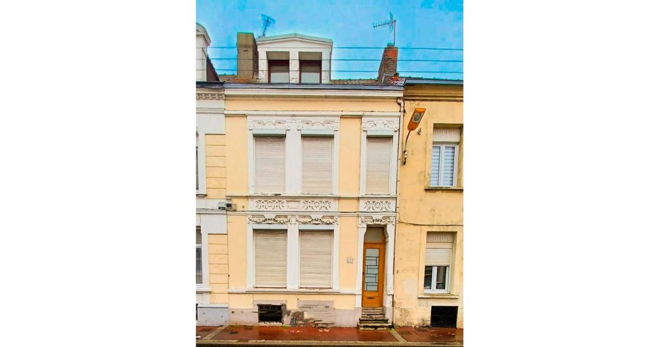 Jungle Boogie Apartment Calais Exterior photo
